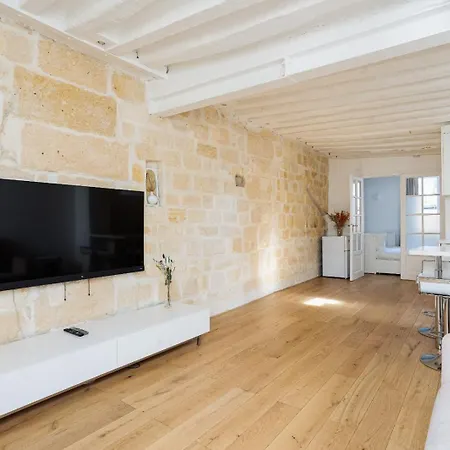 Charming Saint Honore Parisian Escape In The Heart Of The City No Elevator Parigi